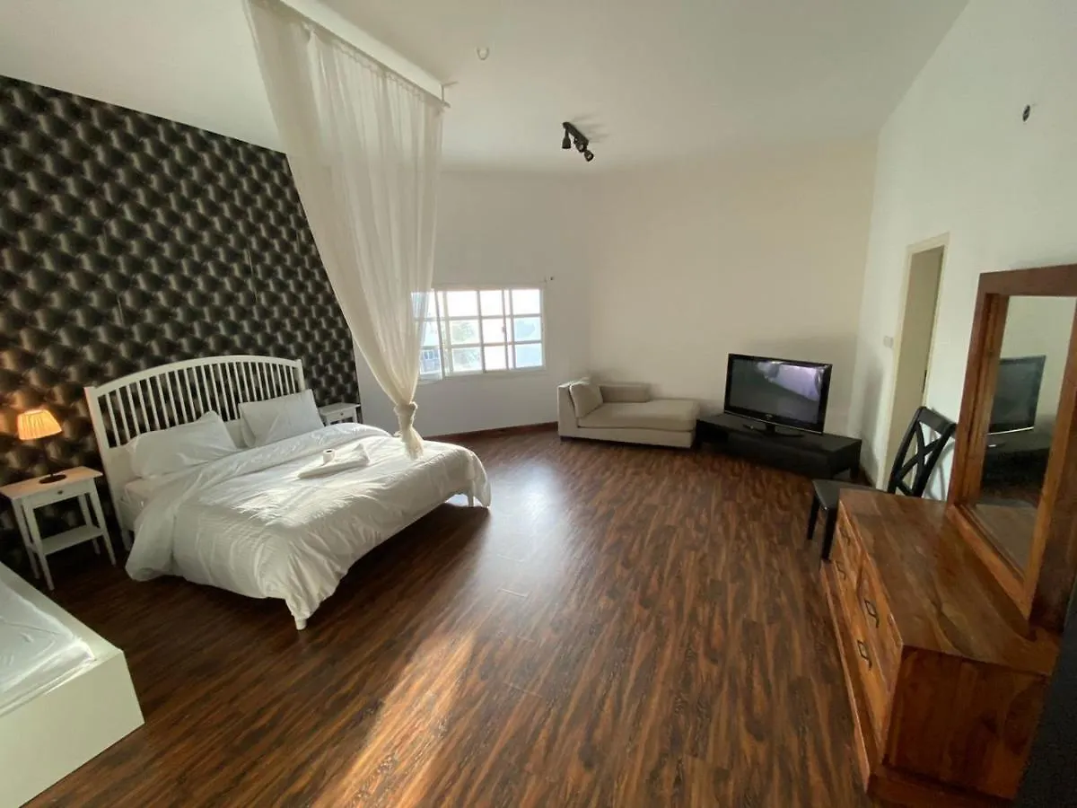 Relaxing Private Rooms In Compound Housing Near Burj Alarab Villa 124 Dubai 0*,  United Arab Emirates