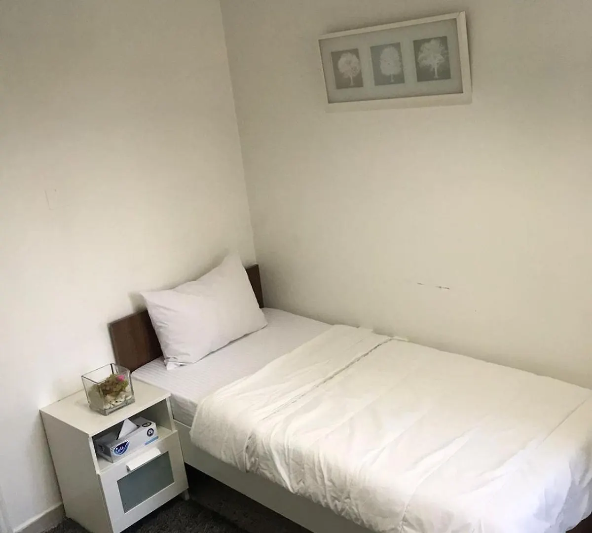 Relaxing Private Rooms In Compound Housing Near Burj Alarab Villa 124 Dubai